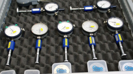 Lavorazioni meccaniche settore oleodinamico P&T Officine meccaniche -